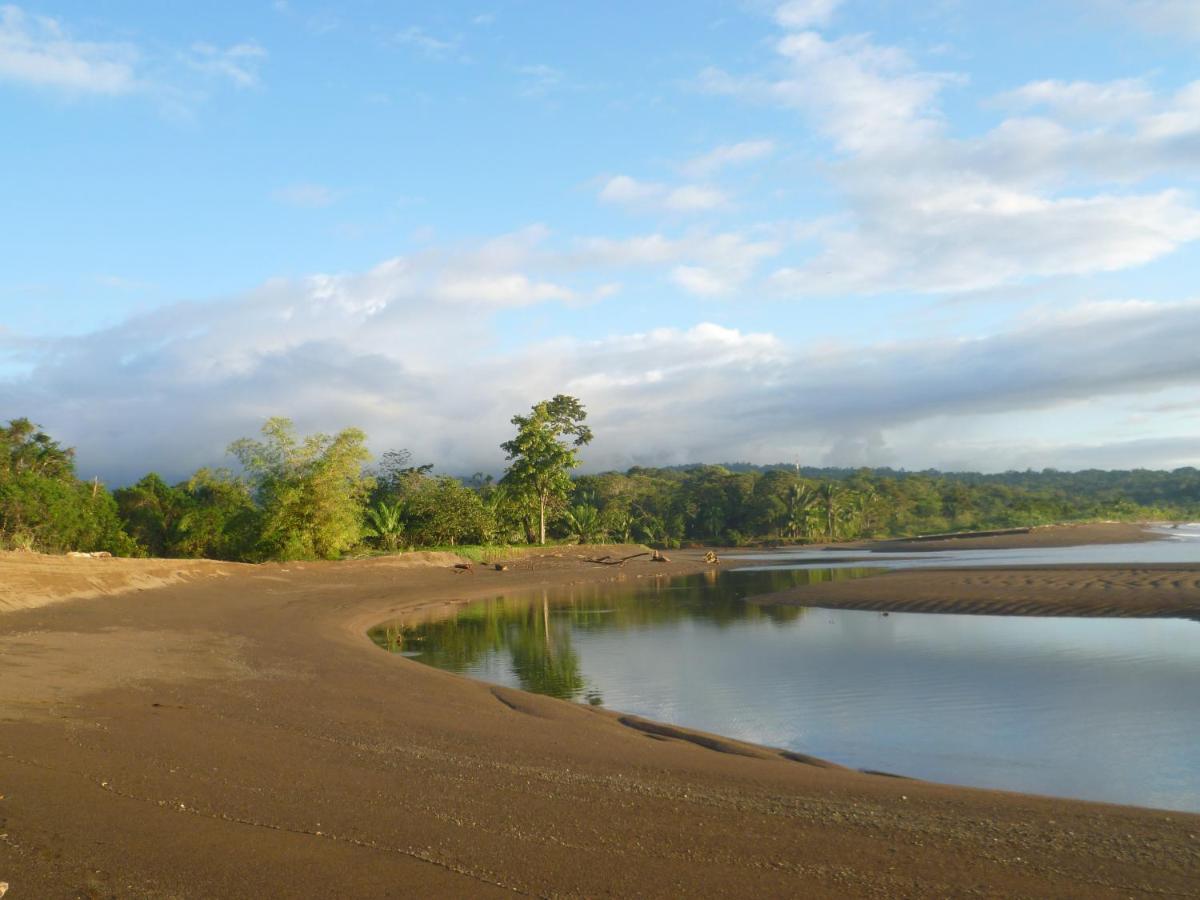 Encanto Lodge Drakes Bay エクステリア 写真